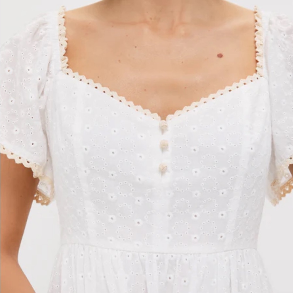 Tuckernuck Pomander Place Dainty Eyelet Holley Dress - White medium NWT - Picture 6 of 9